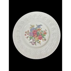 1940s Wellesley Wedgwood Ullswater China 10.75" Dinner Plate